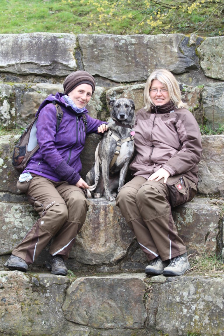 Vera und Daniela mit Luna