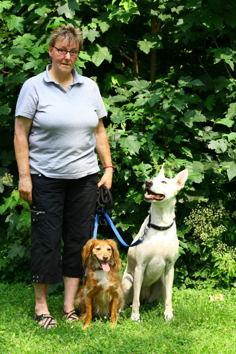 Gabi mit Enya und Caipi